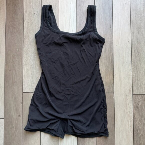 SKIMS Black Sleeveless Bodysuit - Picture 3 of 5